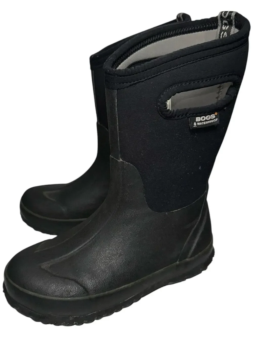 Bogs Kids Size 3 Black Waterproof Pull On Boots with Built In Handles